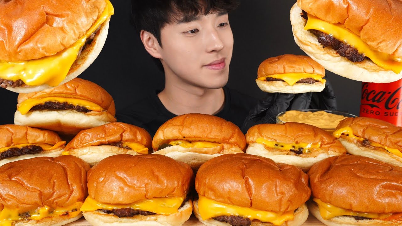 간단하게 햄버거 10개 먹방! 바삭한 감자튀김까지🍔🍟 CHEESEBURGERS & FRENCH FRIES MUKBANG ASMR EATING SOUNDS