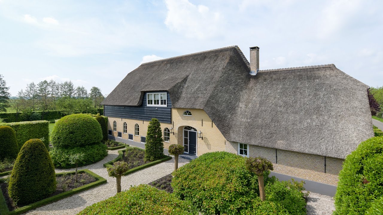Verkocht | Woonboerderij Graafdijk-West 16 Molenaarsgraaf | De Landerije Makelaars