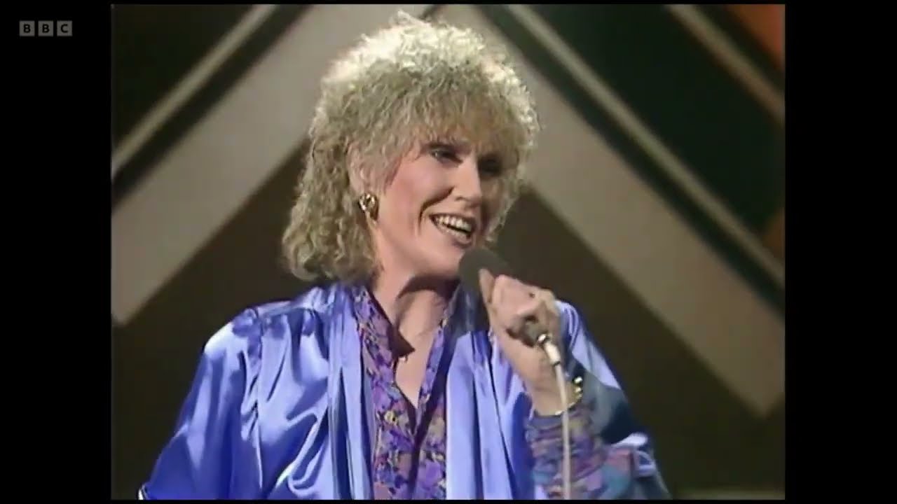 Dusty Springfield -  Save Me Save Me  From The Shirley Bassey Show 1979