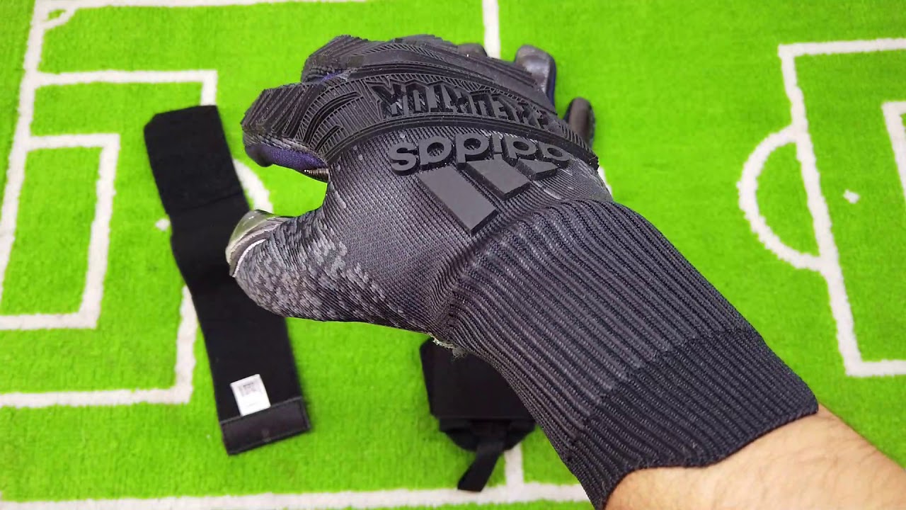 ADIDAS Predator PRO Black Strapless