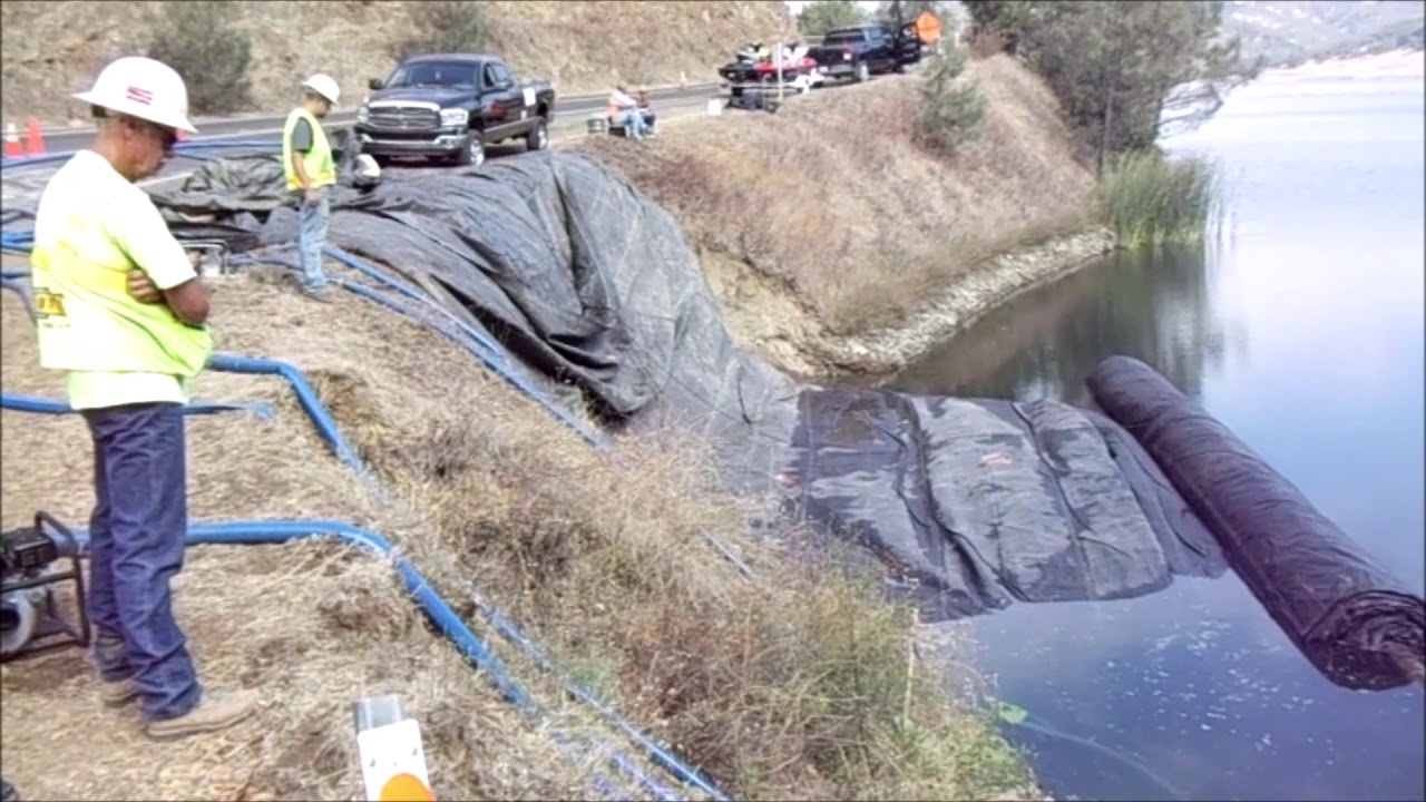 16ft tall AquaDam Installation and Removal, Lake Hennessey, Road Embankment Isolation, 2011