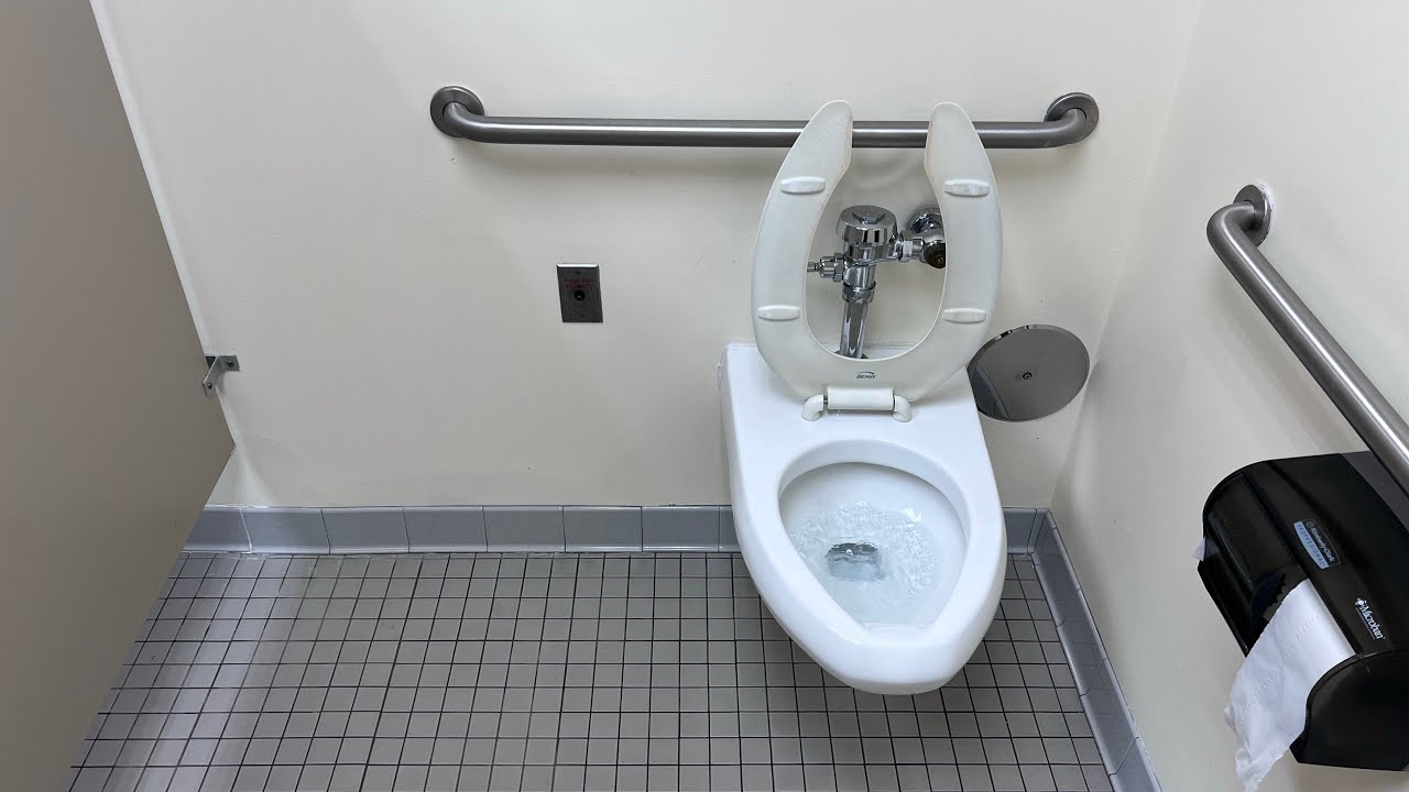 Early 1990s to Early 2020s Kohler, Mansfield and American Standard Fixtures