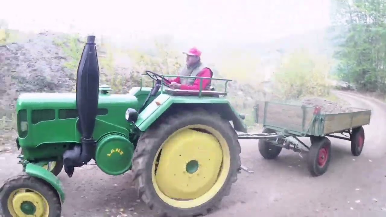 Lanz D 2816 in der,,Kiesgrube'' zum Schotter hohlen