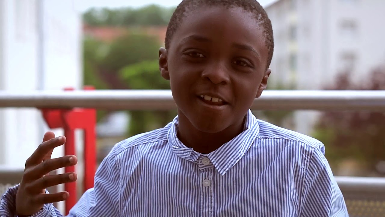 Bienvenue à l'Escale avec les enfants du quartier