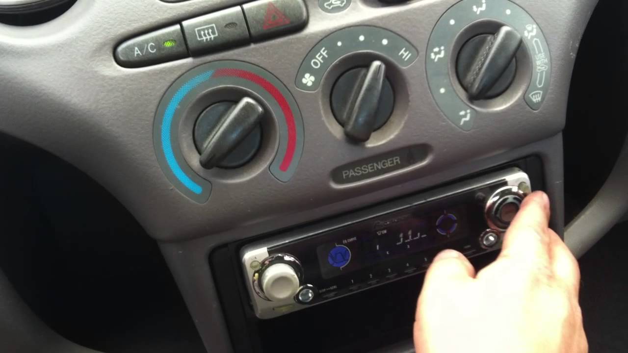 TOYOTA ECHO 2000