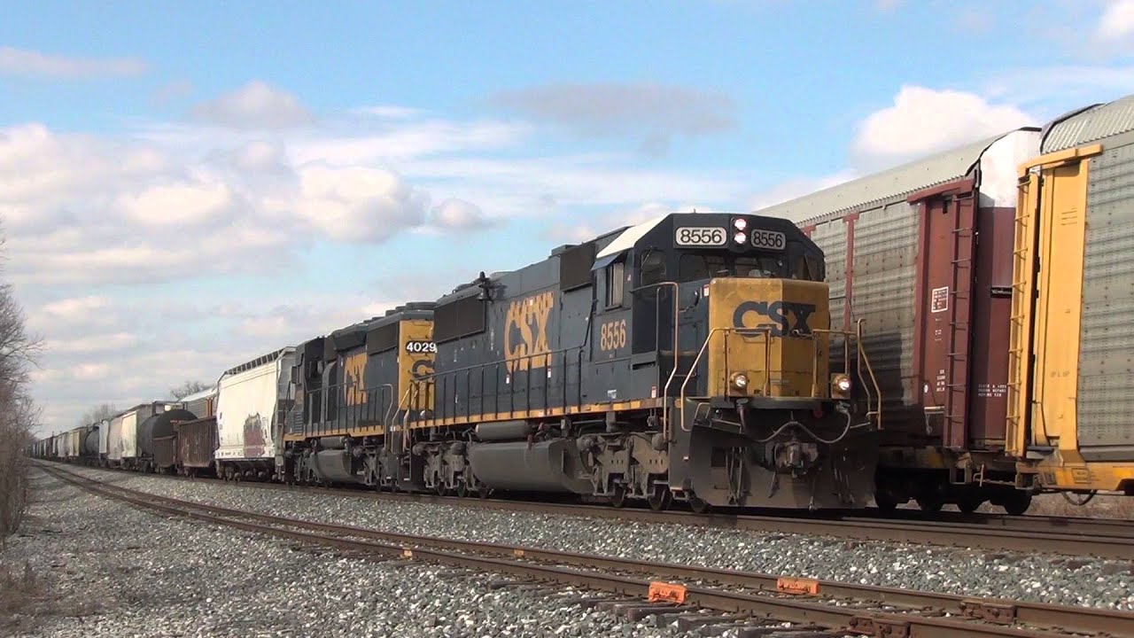 Plenty of Standard Cabs on CSX's New Castle Subdivision