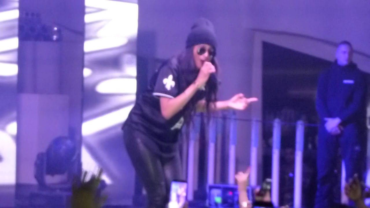 Ciara Live On Stage @ INDEX - Schüttorf 14-11-2014 HD