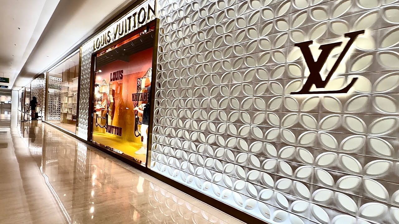 LOUIS VUITTON PLAZA INDONESIA MALL Review @ Bunderan HI Central Jakarta