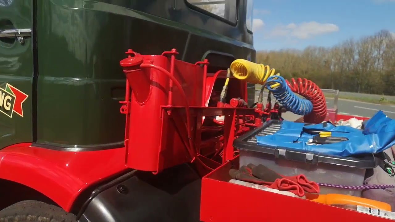 1976  A E C MANDATOR, WALK ROUND