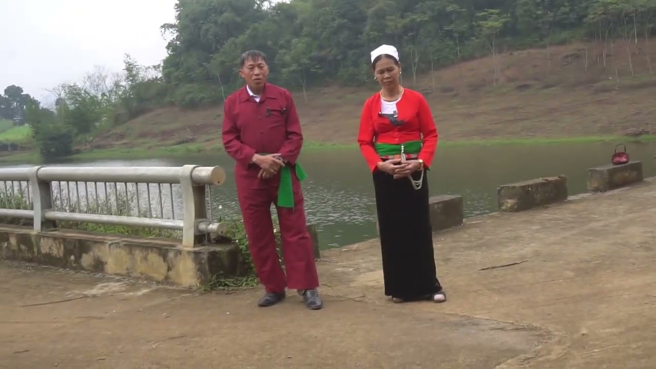 hát MƯỜNG BÙI ĐÌNH QUÂN GẶP NGHỆ NHÂN MỚI