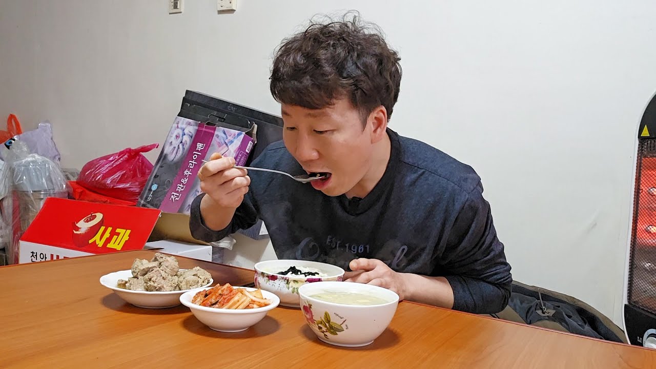 새해 첫날 엄마한테 떡국 얻어먹으러 가는 장가 못간 40대 노총각 막내아들 브이로그.