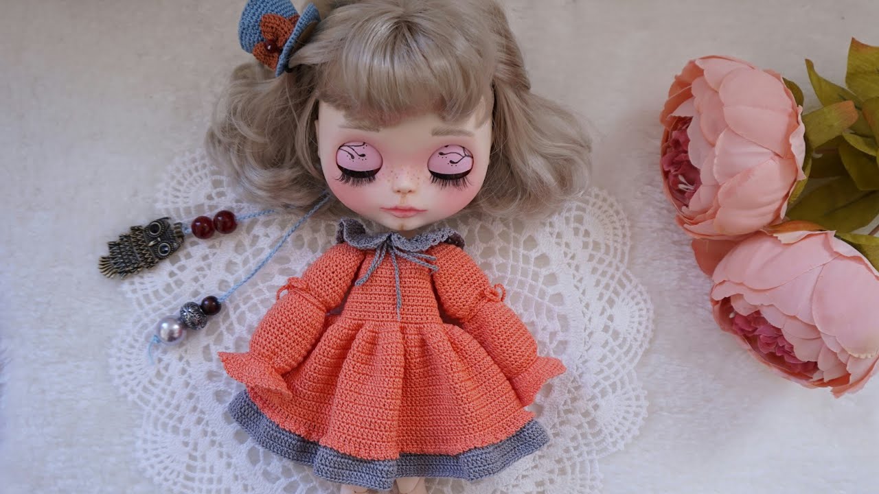 How to crochet a Pretty autumn dresses  / doll clothes/ blythe outfit