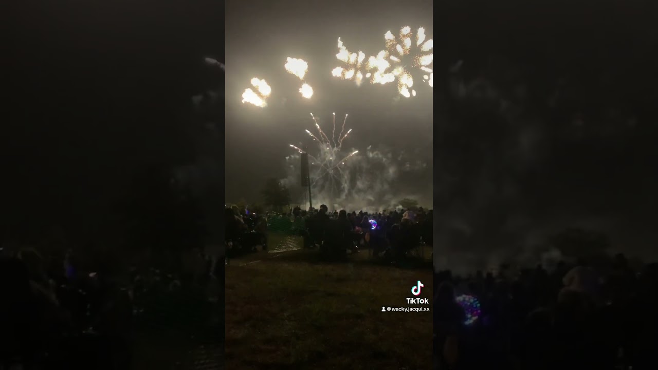 Firework Champions at Hatfield House 🎆🎇