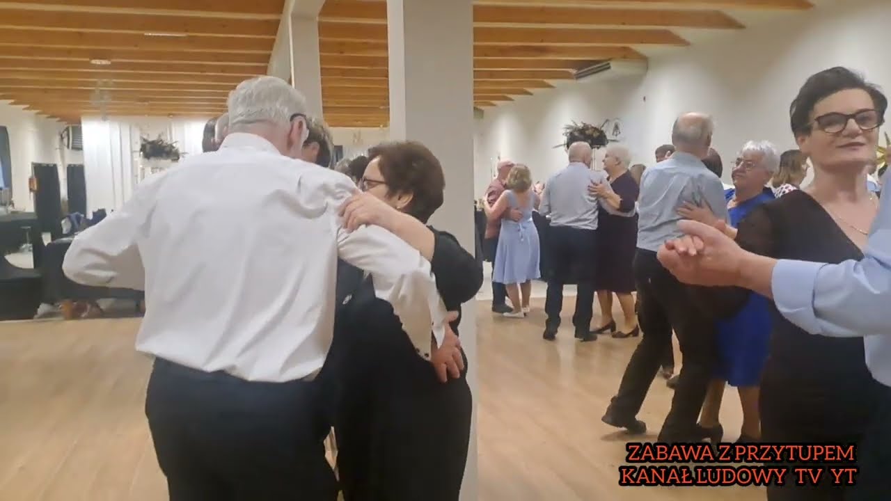 A waszym  oczom poraz pierwszy Andrzej Urbańczyk zagrał na trąbce w Mokrosęku  