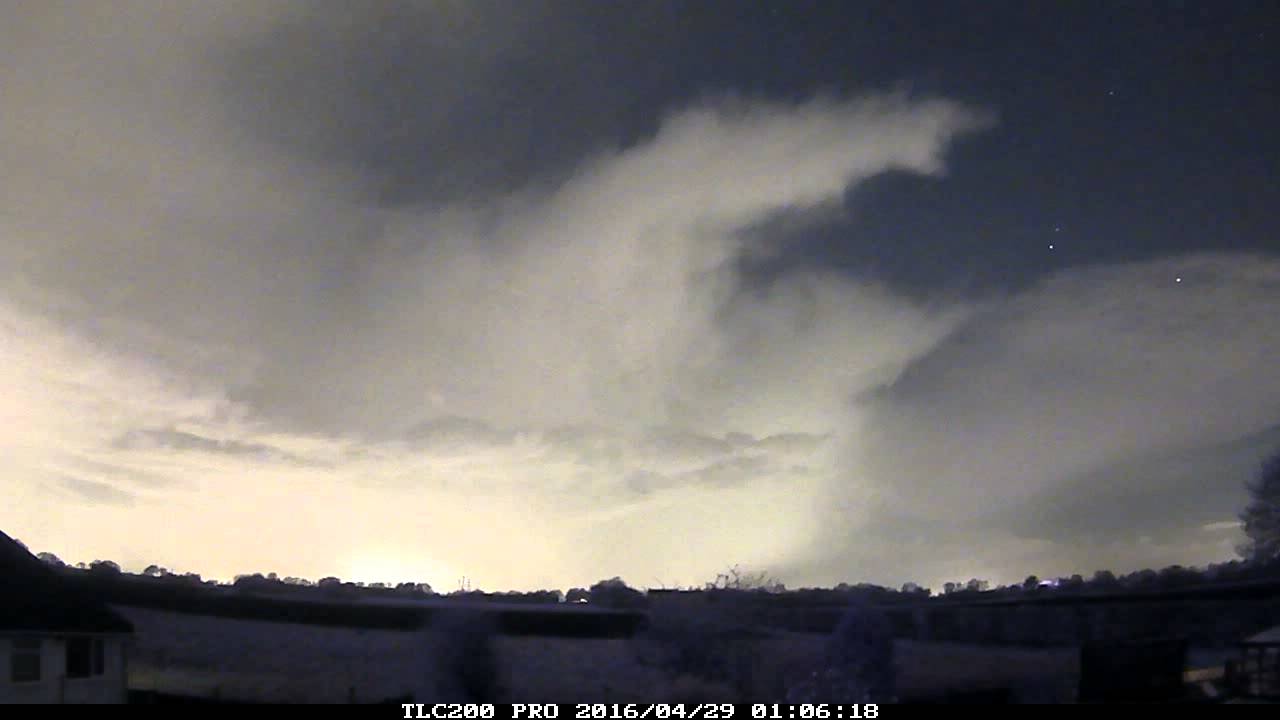 Overnight 28th/29th April 2016 wintry showers time-lapse, Irlam