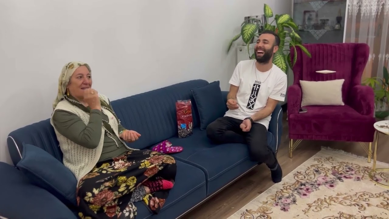 ANNEMi TATYANA İLE TANIŞTIRDIM