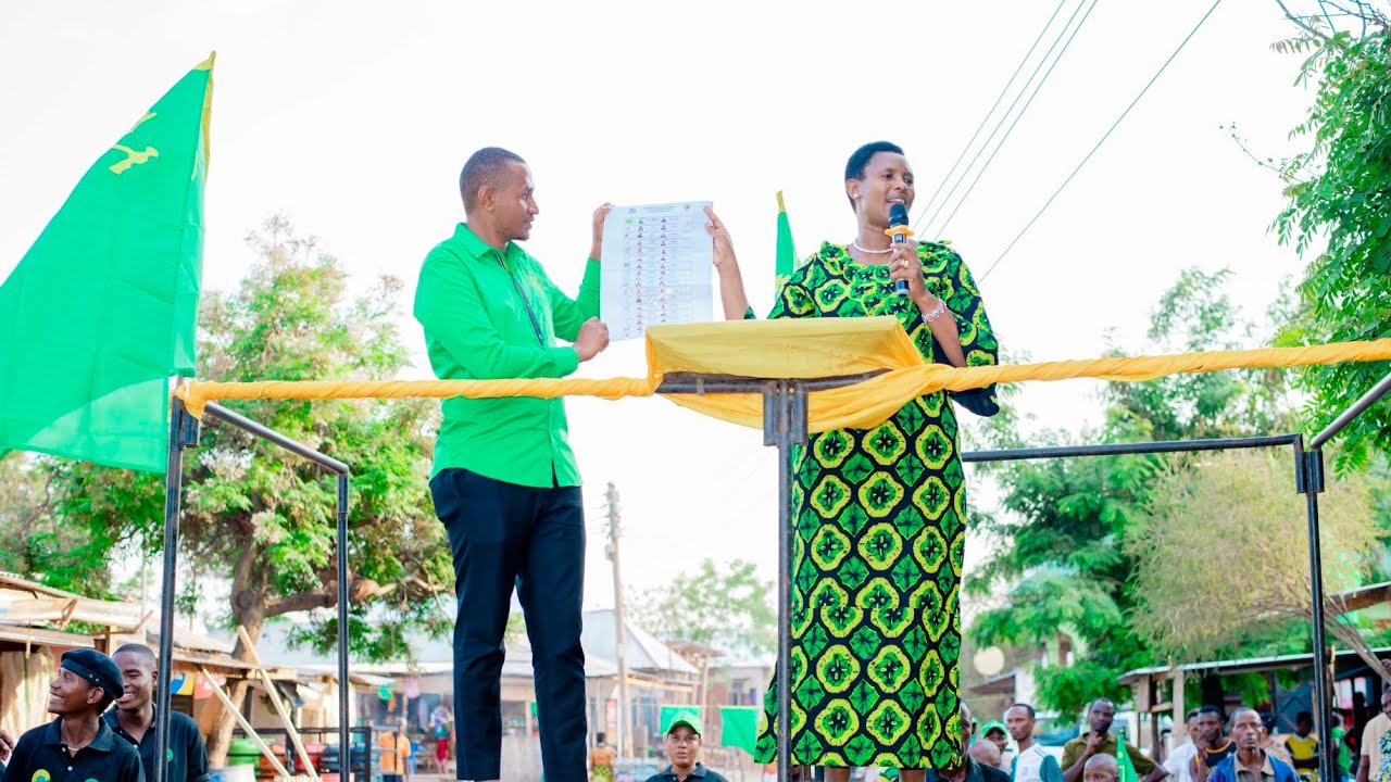 UFUNGAJI WA KAMPENI ZA CCM KATA YA MAGUGU 