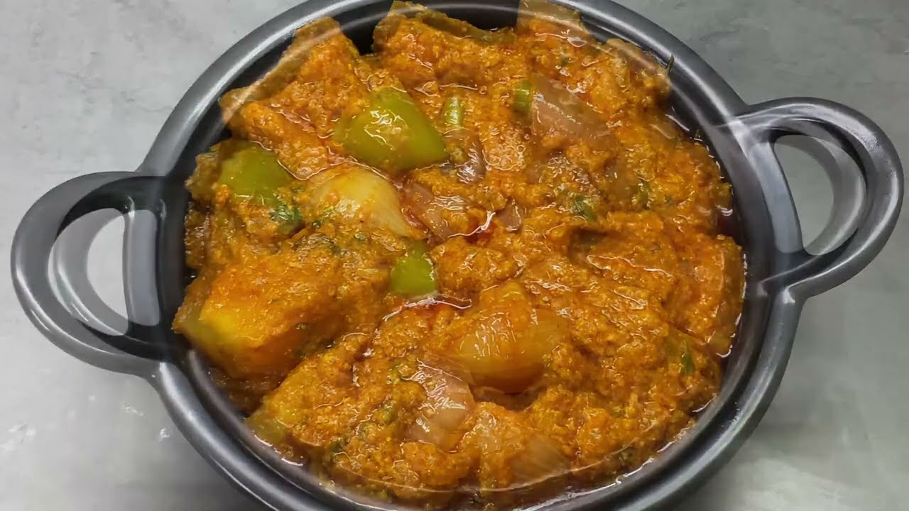 शिमला मिर्च और आलू  की सब्जी | Easy & Tasty Capsicum Curry | Capsicum and Potato Curry   in Hindi