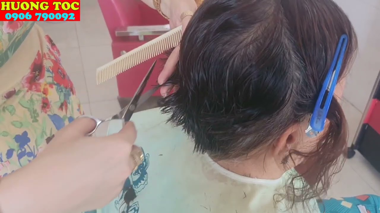 Chia sẽ kỹ thuật cắt tóc tém đơn giản cho người cao tuổi tại Hương tóc