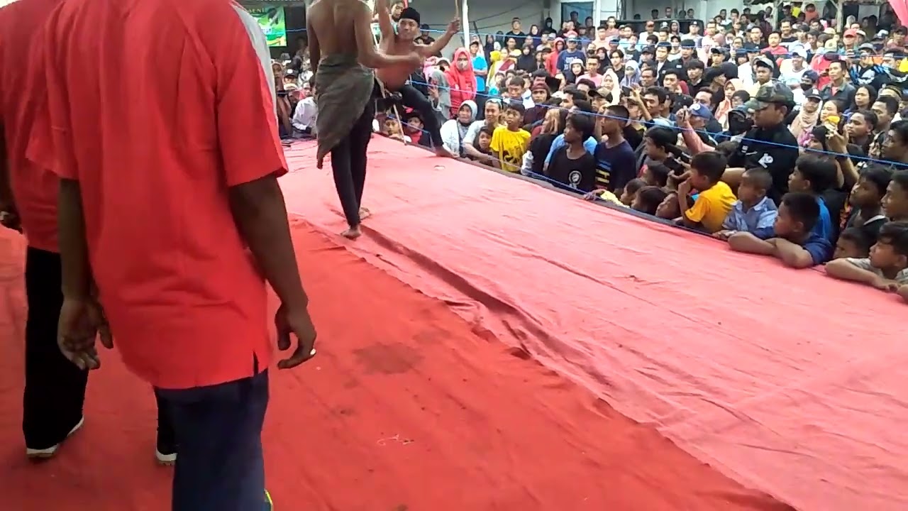 festival ojhung dalam rangka selamatan desa bugeman tahun 2022 park 2