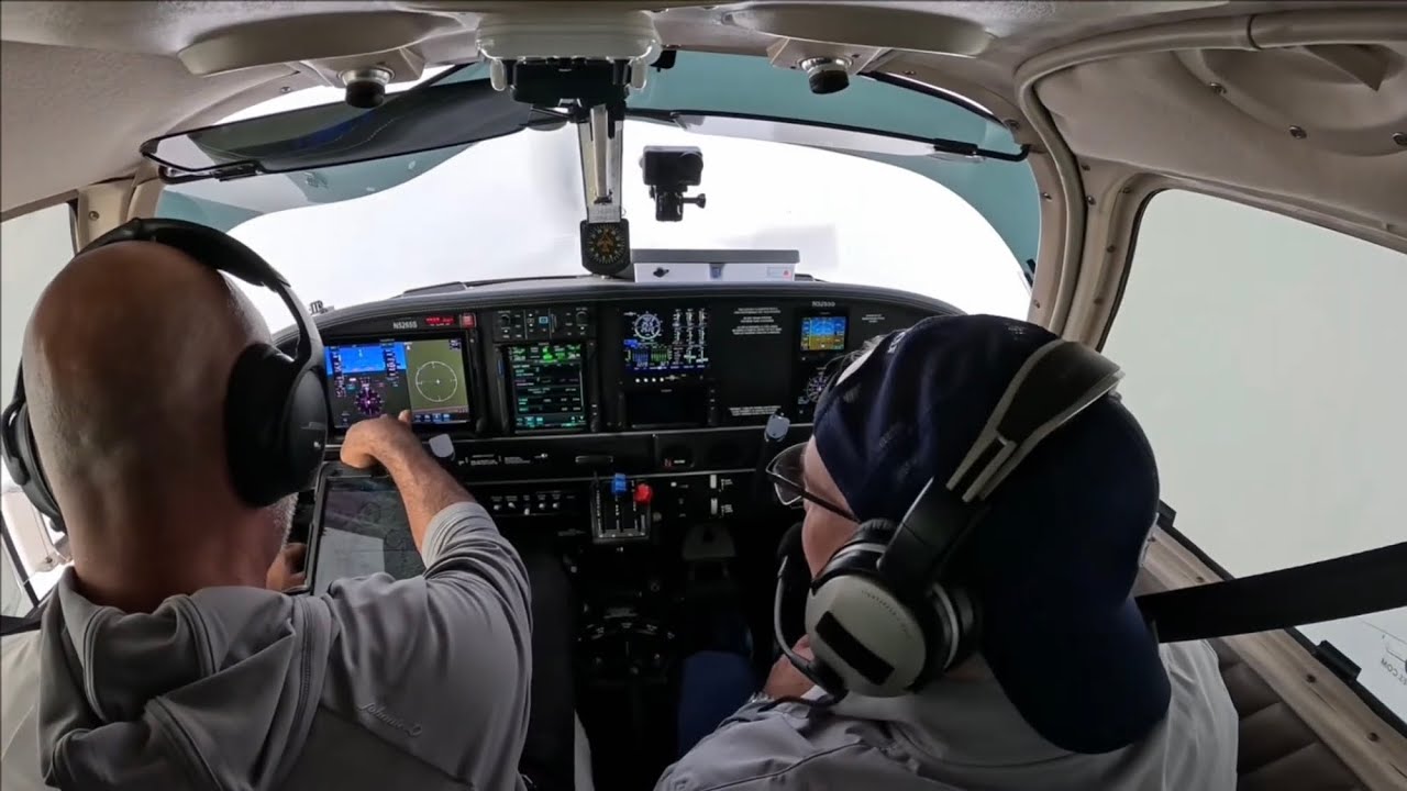 VFR to IFR Flight in the Cherokee Six (30-Minute Cut) | KLOT &rarr; KDVN | RNAV 21 Approach