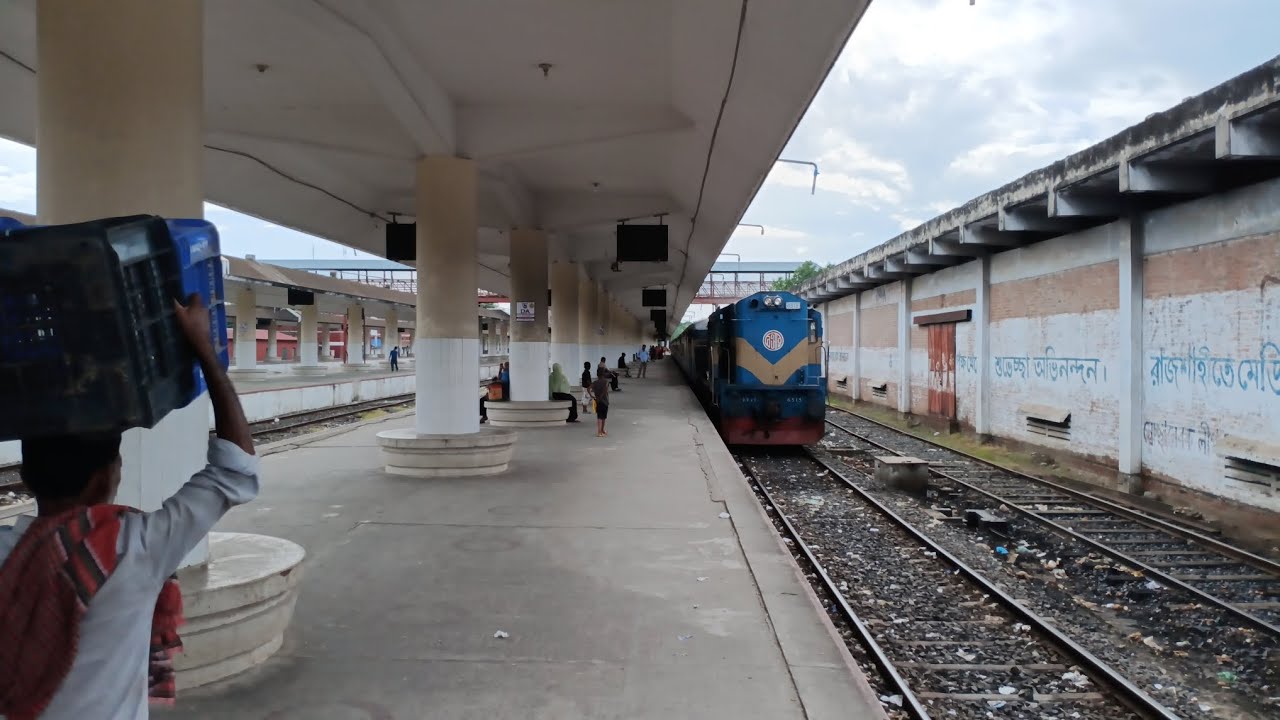 ঢালারচর এক্সপ্রেসের অসাধারণ গতি।Rajshahi to Dhalarchar train service।Bangladesh Railway।