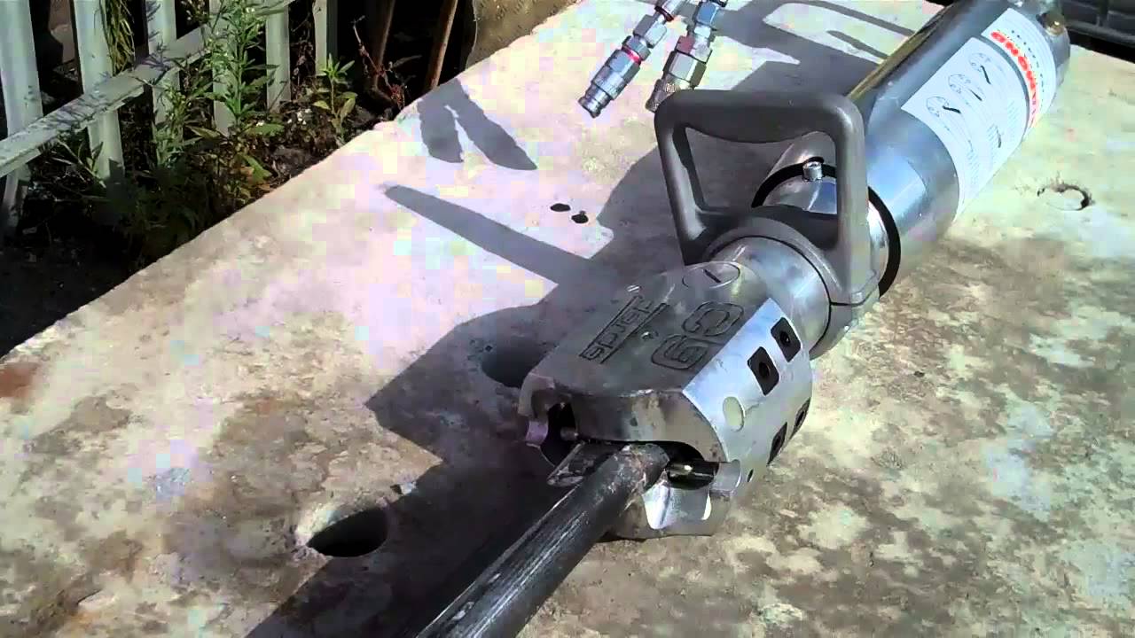 Concrete Bursting - Silent Demolition Machine