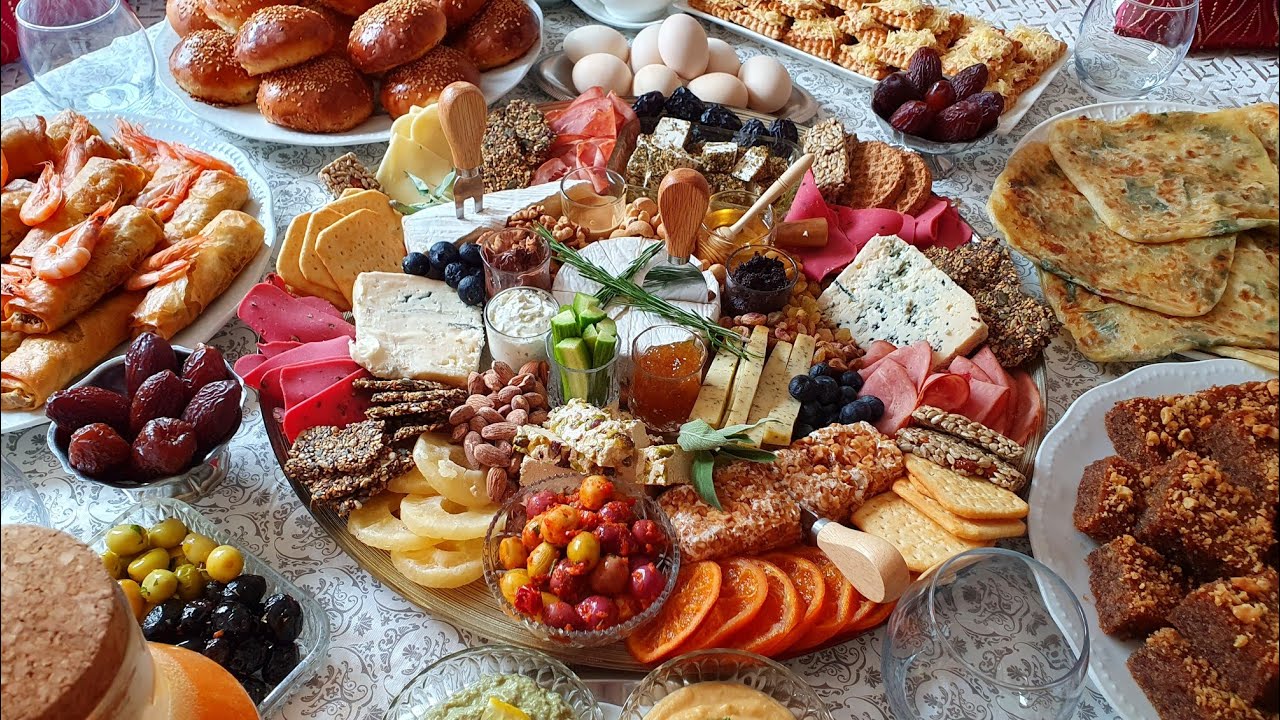 الفطور اللي وجدت في استقبال ماما منين رجعات من العمرة 🥰🥰