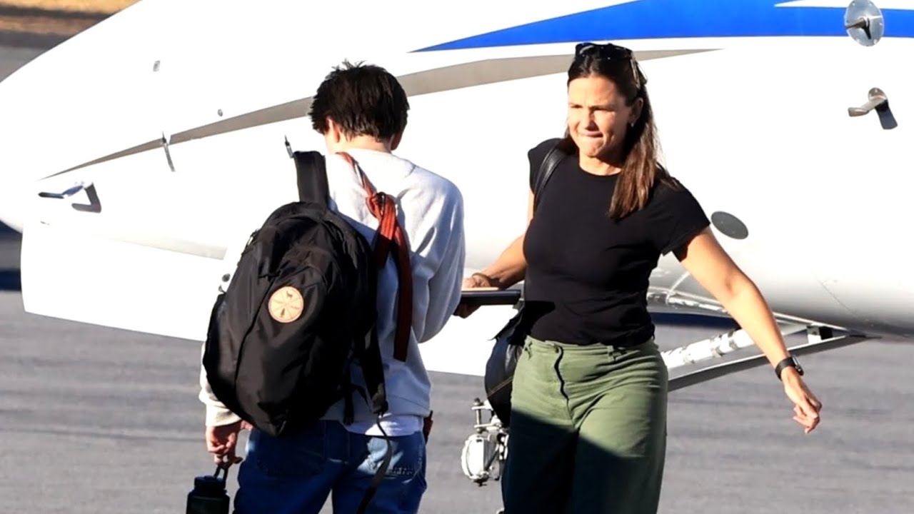 Jennifer Garner Moves Back Into Ben Affleck's Mansion After His Cancer Diagnosis