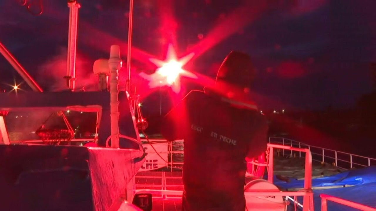 French fishermen block access to Saint-Malo port amid post-Brexit row | AFP