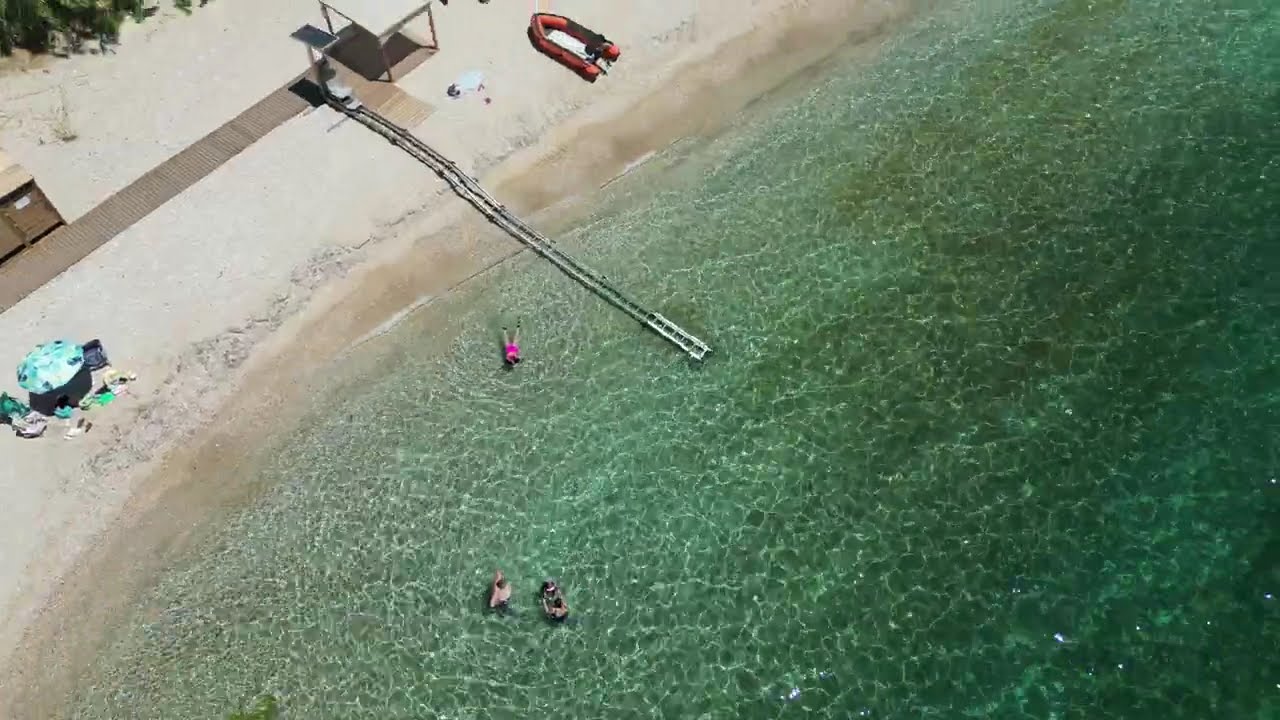Plomari Beach / Midilli
