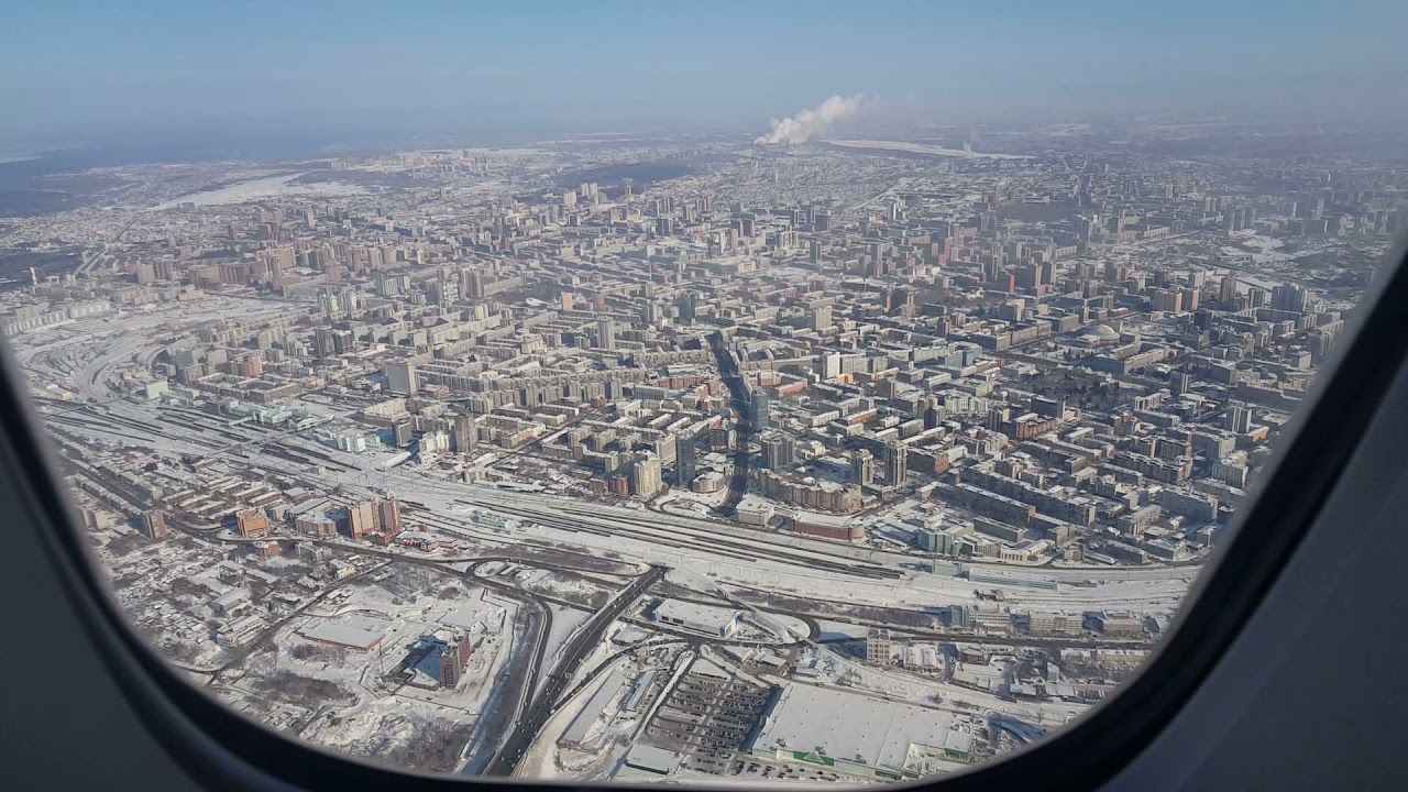 Boeing 747-400 landing in Novosibirsk Tolmachevo Airport {UNNT/OVB} on a beautiful sunny wintersday