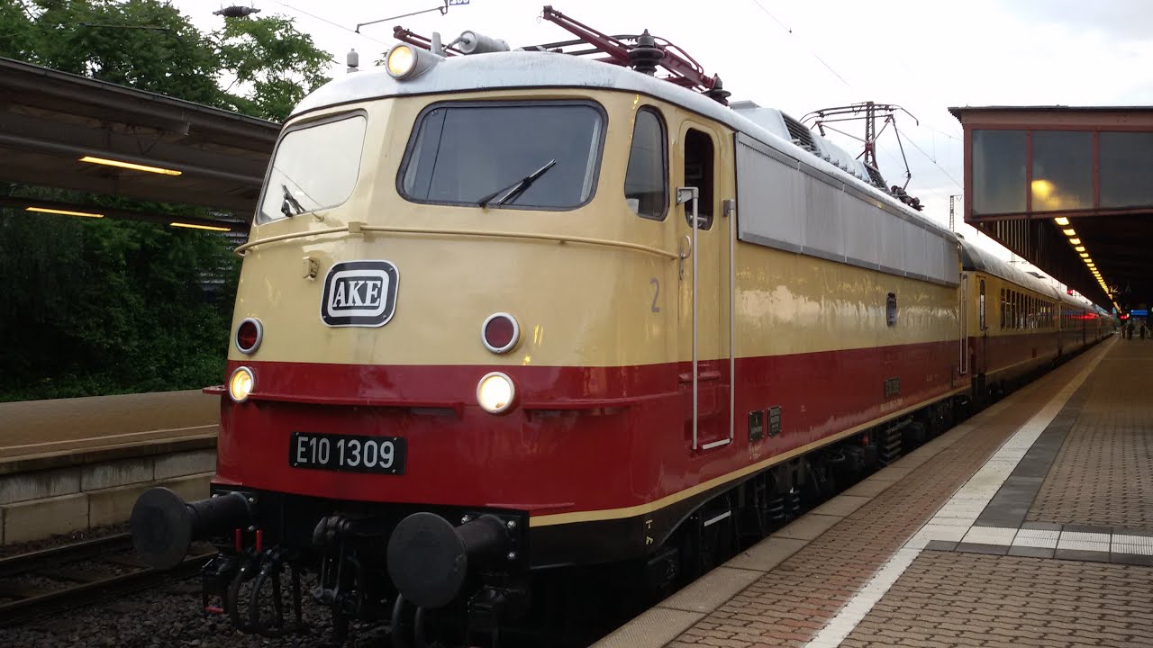AKE Rheingold mit E10 1309 und V60 Ankunft und Rangieren in Trier Hbf
