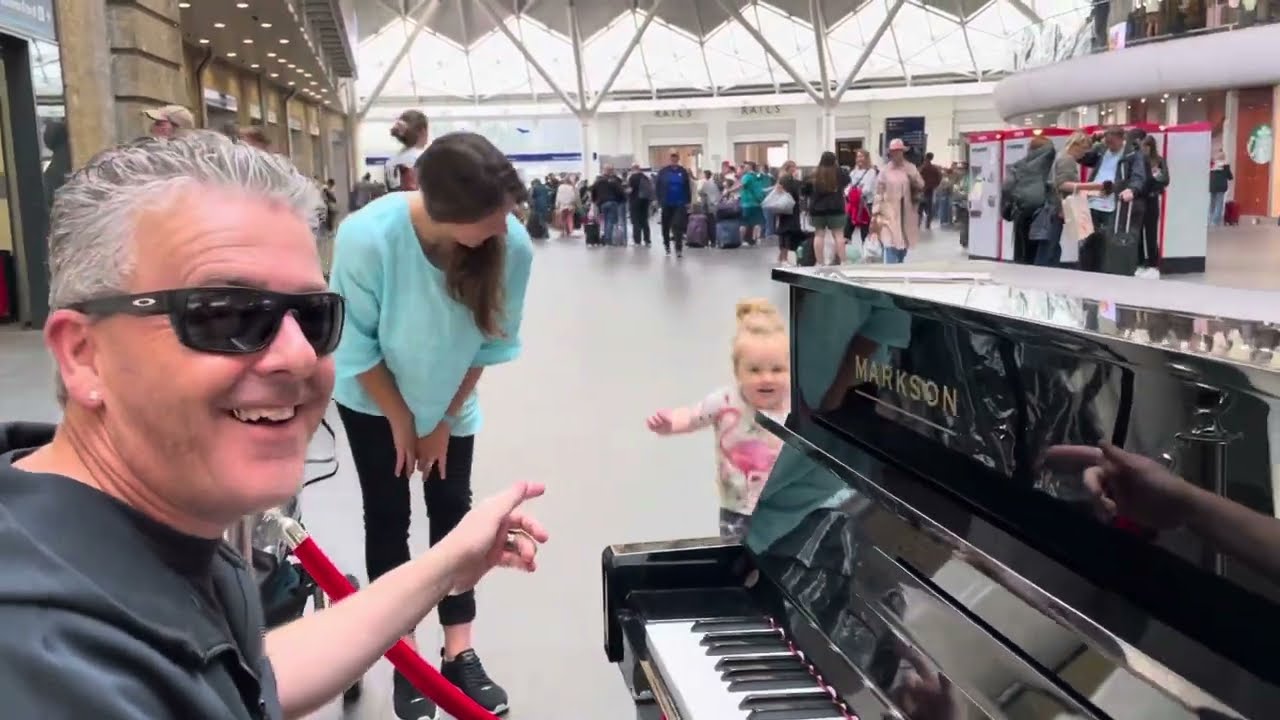 Tot Toddles To Forbidden Piano For Nursery Rhyme Boogie