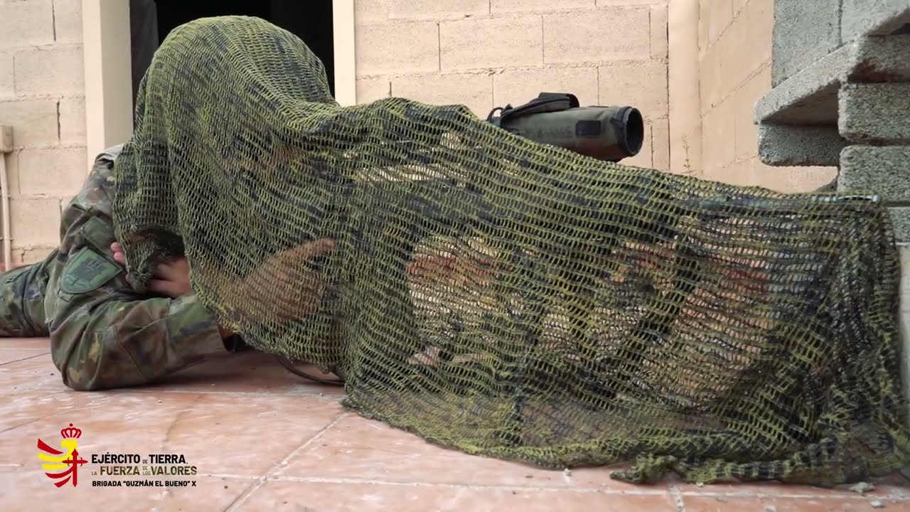 Desde #Munguía #Bilbao los militares del Rgto.'Garellano' 45 en #agosto mantienen su adiestramiento