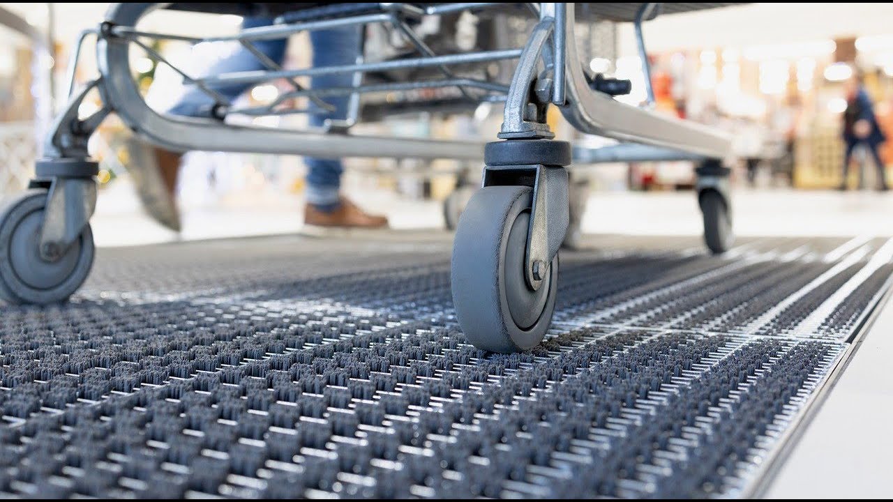 CleanGate® – Die Sauberlaufzone für den Supermarkt