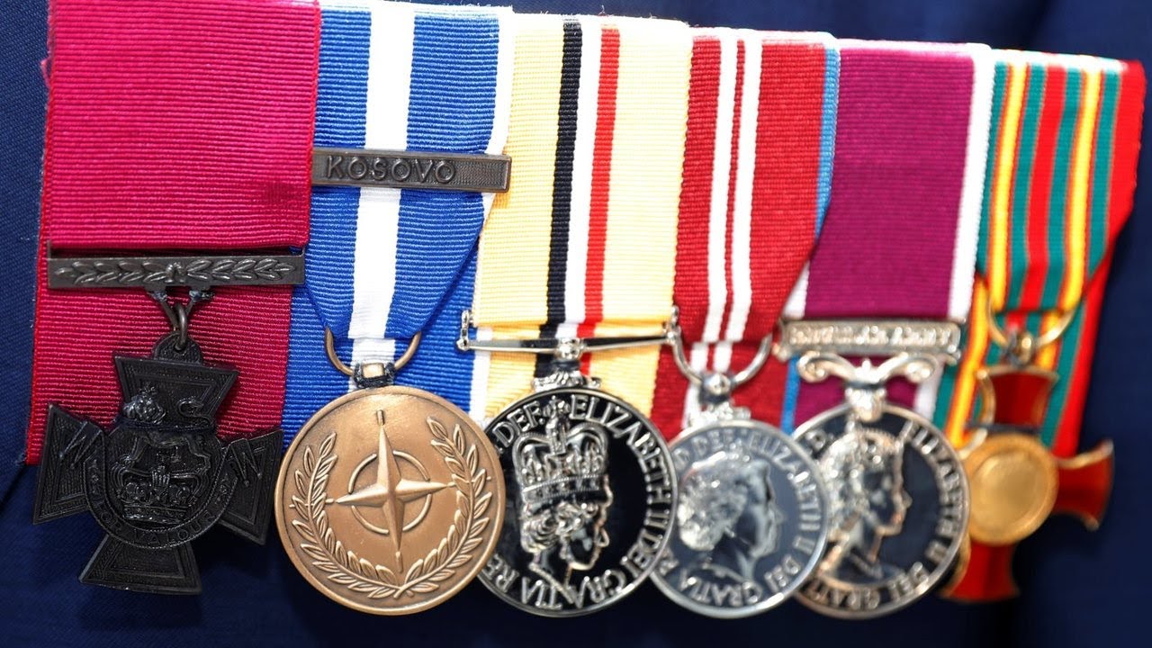 &lsquo;Disgraceful&rsquo; plan to scrap Victoria Cross recipient travel entitlements