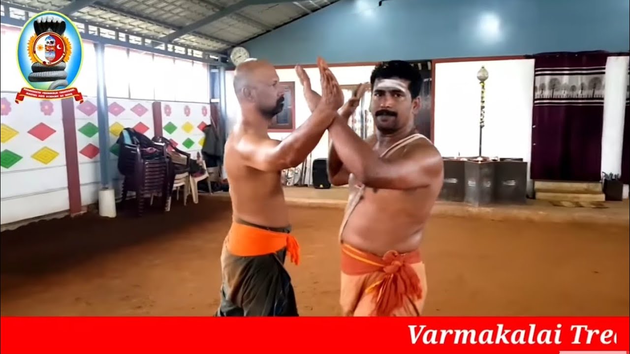 அபாயகரமான கண்ணாடிக்கால வர்ம தாக்குதல்/Dangerous Varmakalai Attack Technique/S.Gopalakrishnan .