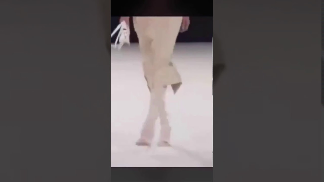 Take a mic - Jacquemus