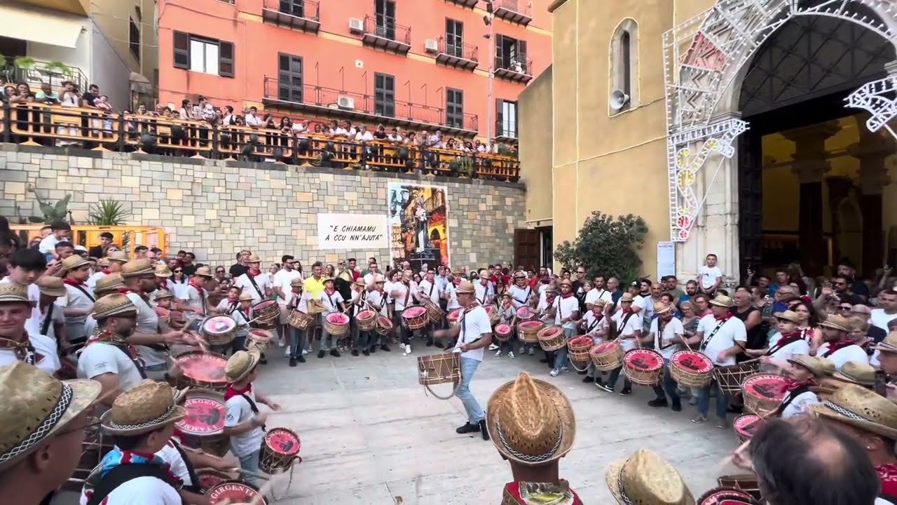 San Calogero Agrigento 2024 Tamburinata davanti alla chiesa