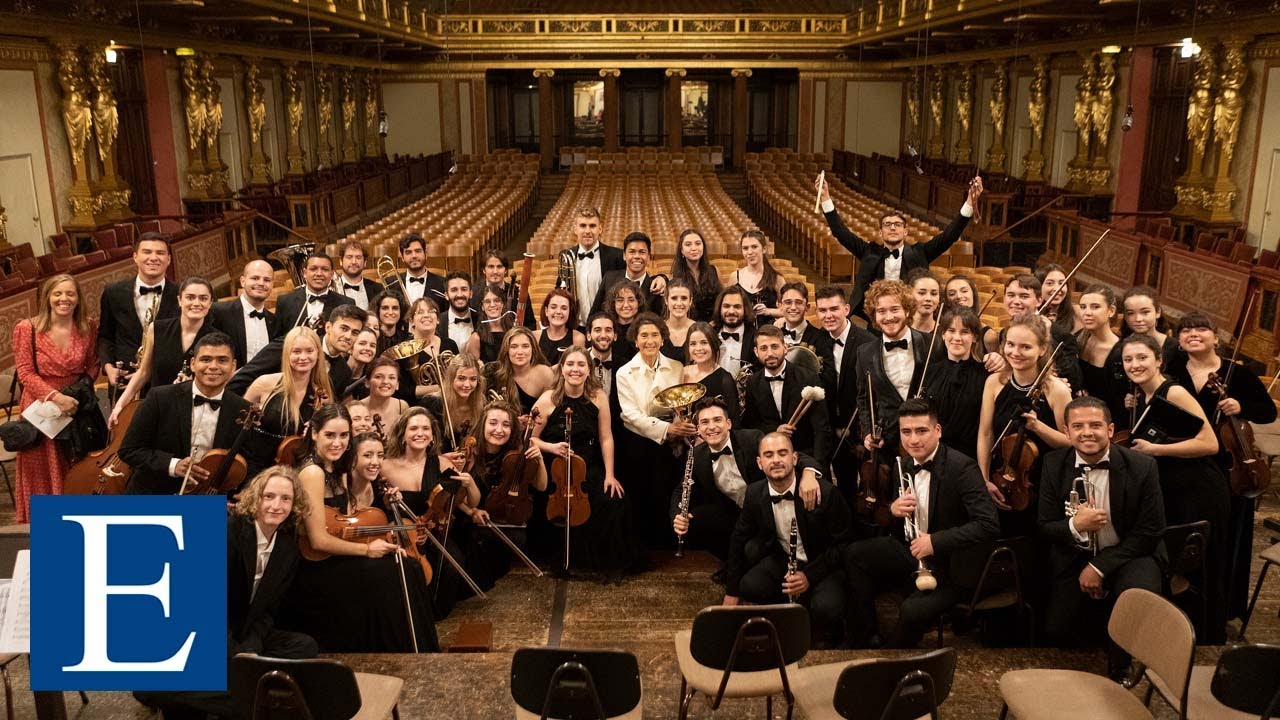 Gira 30 aniversario de la Escuela