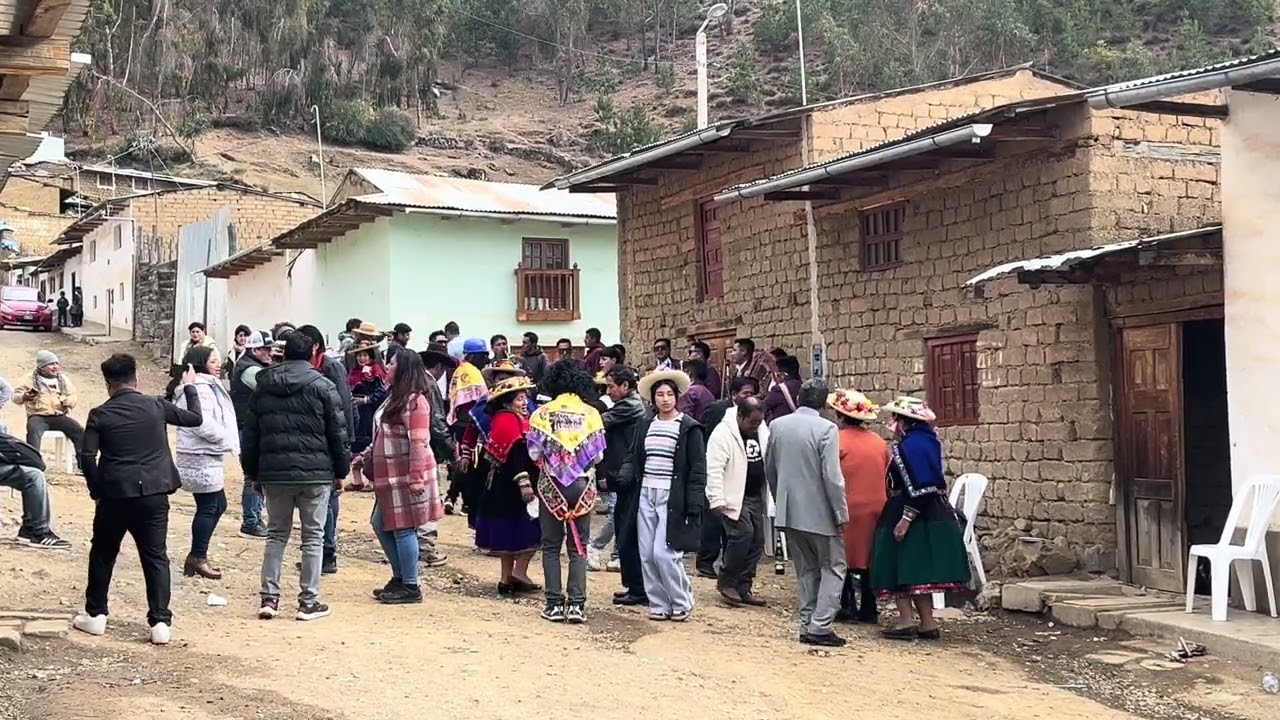 BARRIO CHOPIS - ORQ. LA NOVEL SENSACION / MIX HUAYNOS / TAPACOCHA 2026
