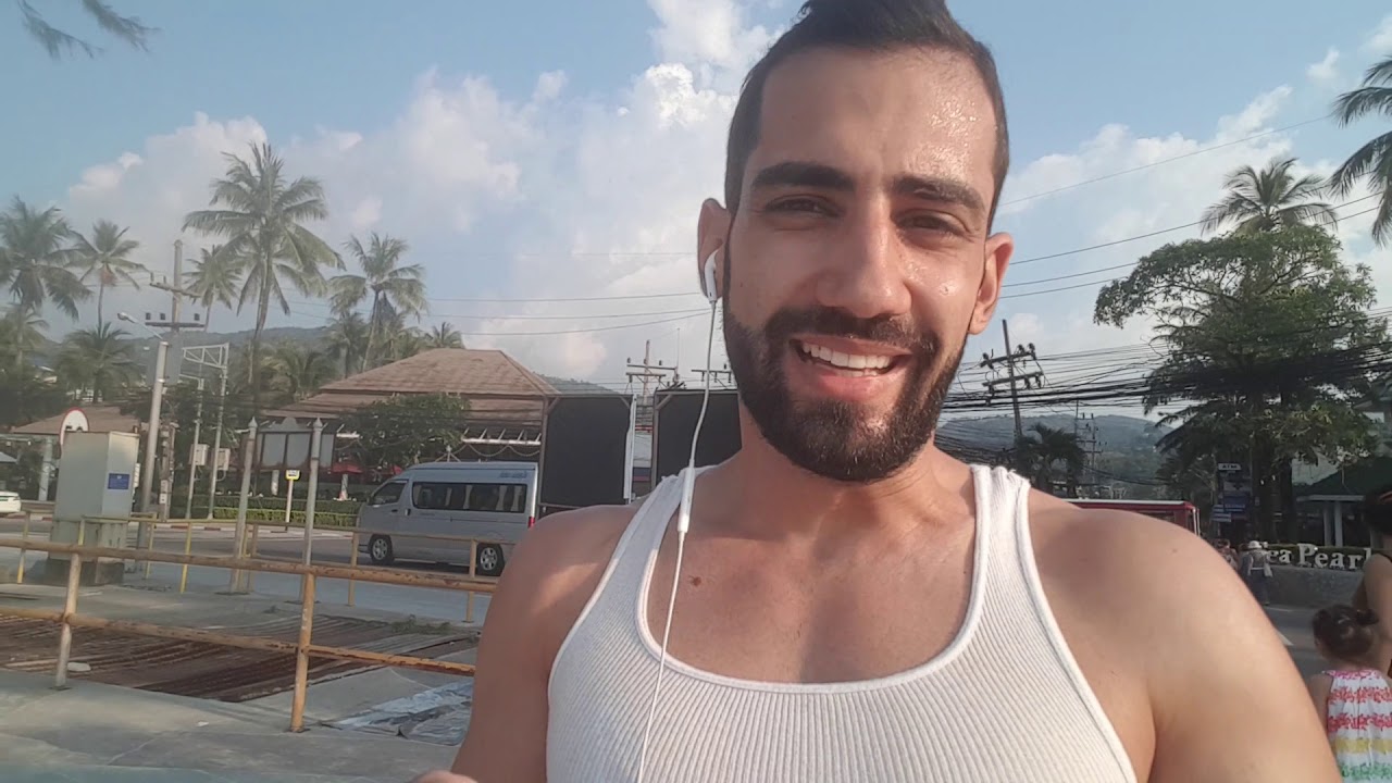 חיים כהן חושף את סוד ההצלחה מס' 1 שקיבל בגיל 21