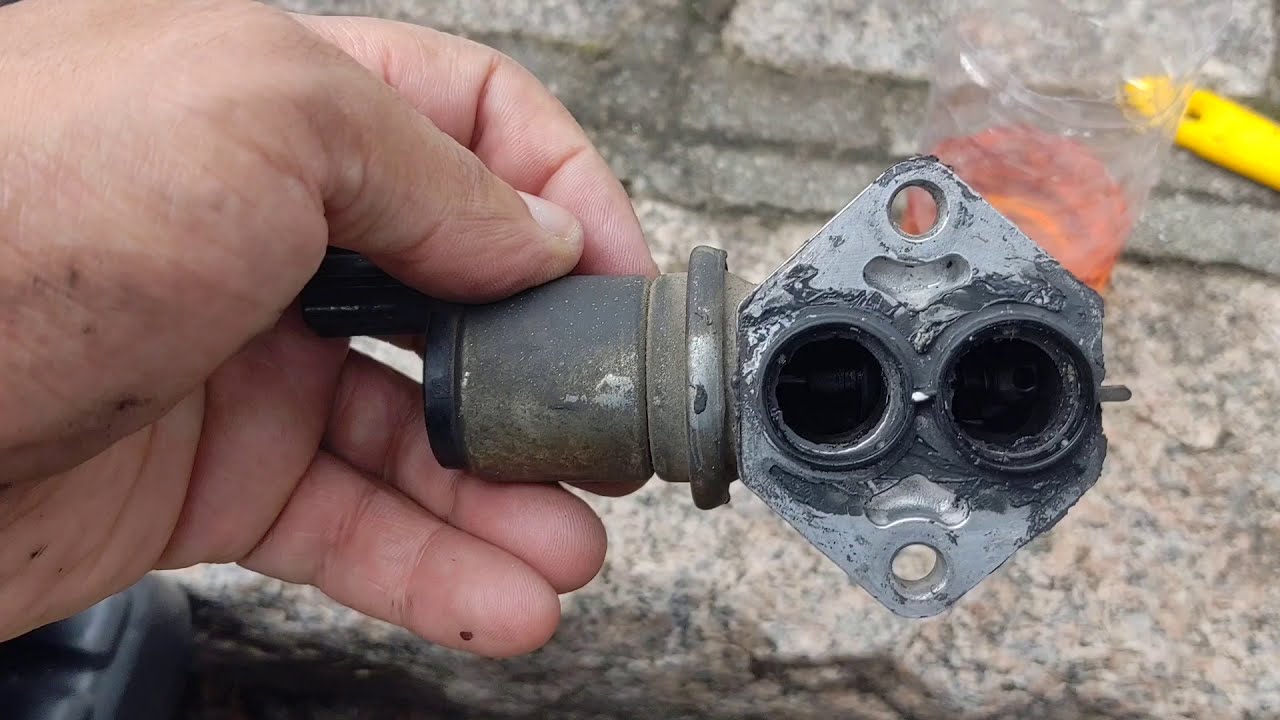 COMO REMOVER E LIMPAR O ATUADOR DE MARCHA LENTA DO FORD FOCUS MK1 2000 2004