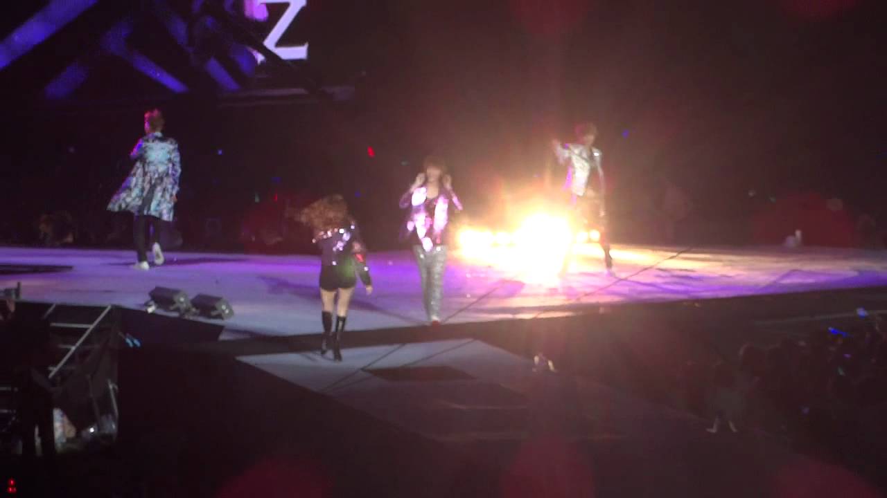 [fancam] 120818 SMT Seoul TTS+EXO DJ get us fallin in love