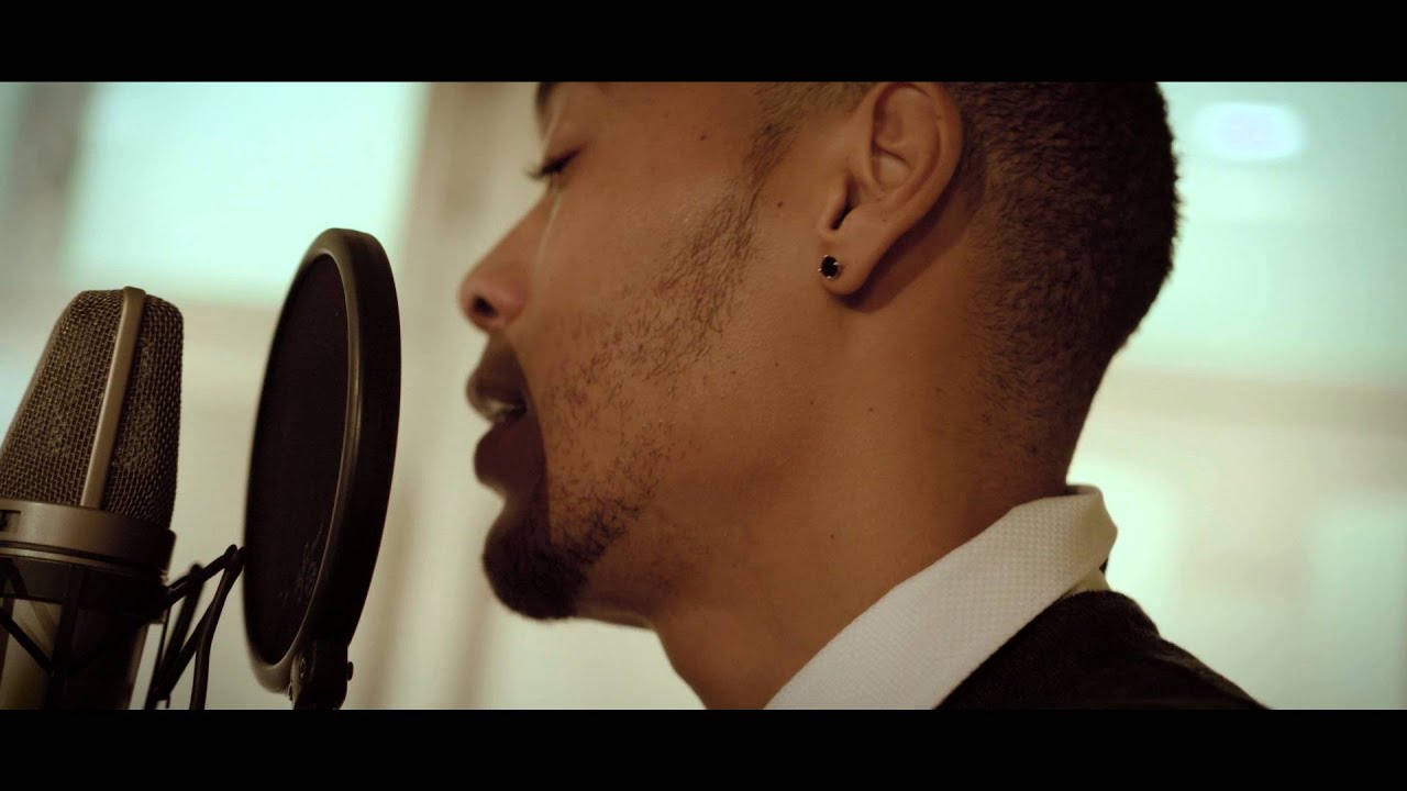 Oli Kehrli feat. Guillaume Hoarau - Les passantes
