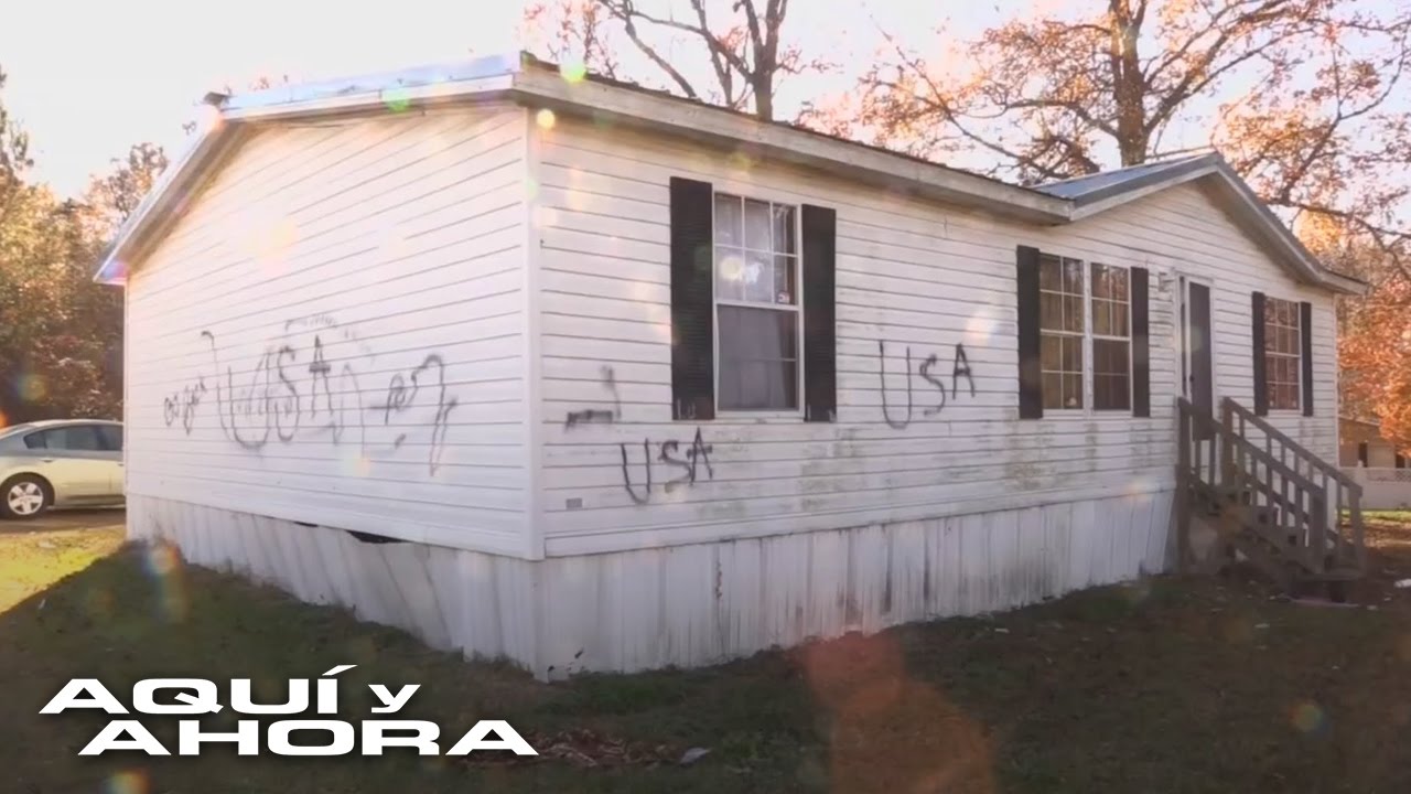 ''Lárguense de USA'': el mensaje racista frente al que despierta cada mañana una madre soltera de 3