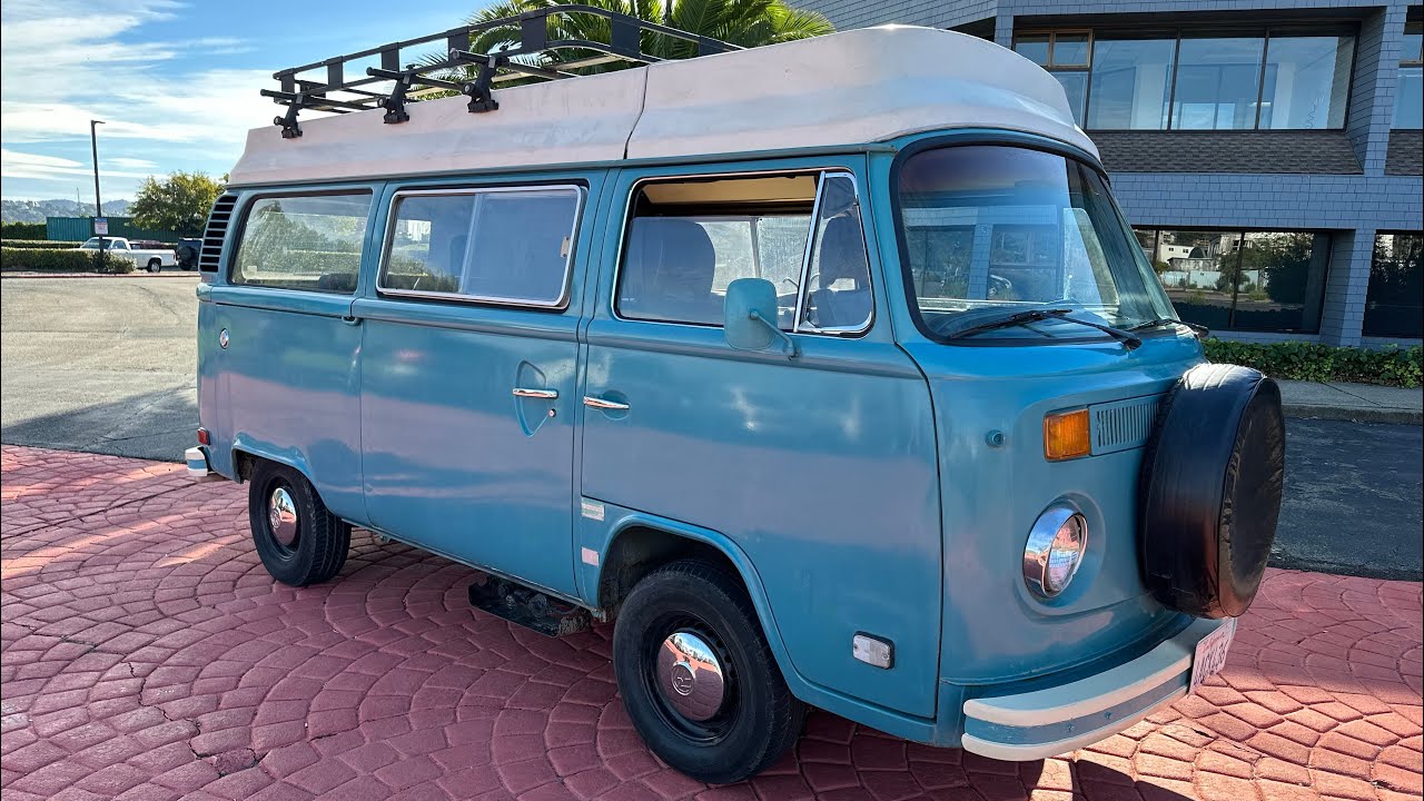 1977 Volkswagen T2 Camper Bus