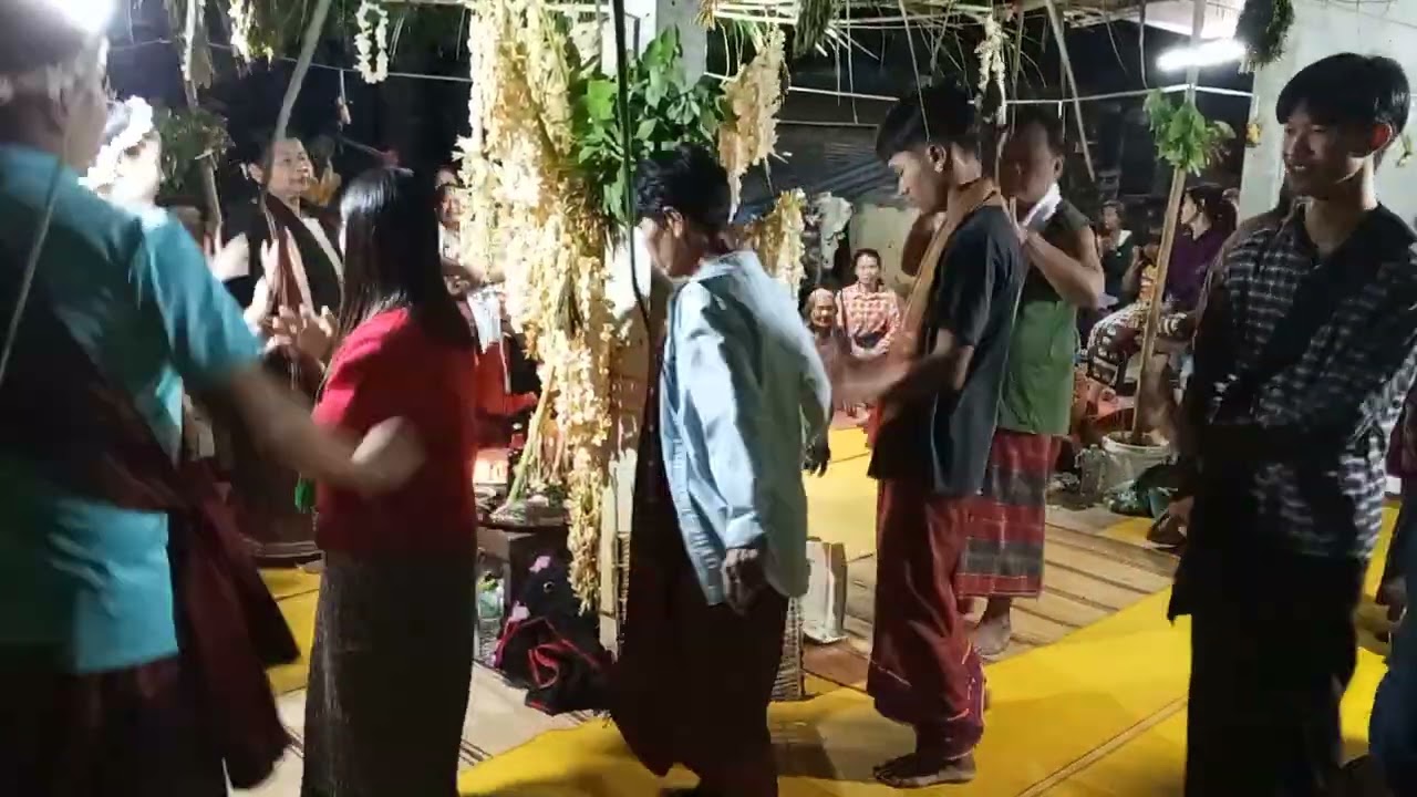 เล่นแถน บ้านสะลิ อ.ศีขรภูมิ จ.สุรินทร์