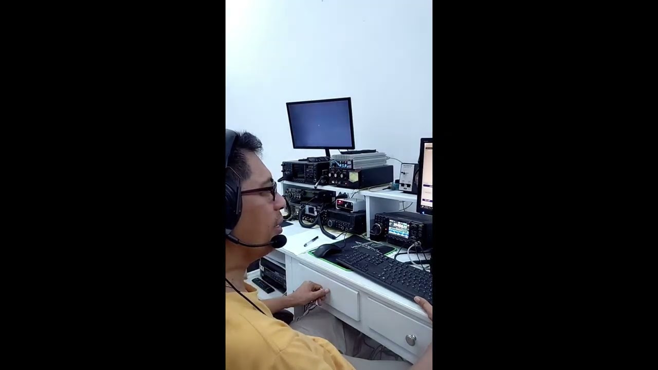 YB8AO INDONESIA 🇮🇩 12 Metre Band / Both sides of qso